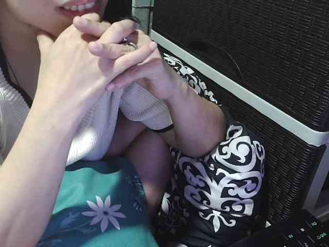 Cassiee webcam