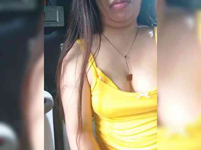 Cassiee webcam