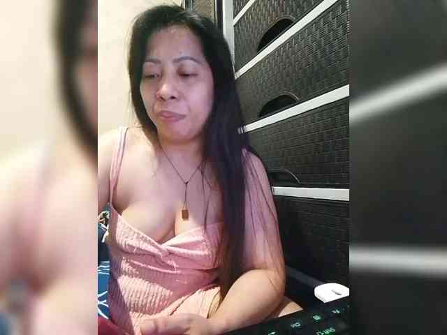 Cassiee webcam