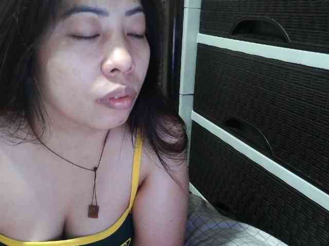 Cassiee webcam