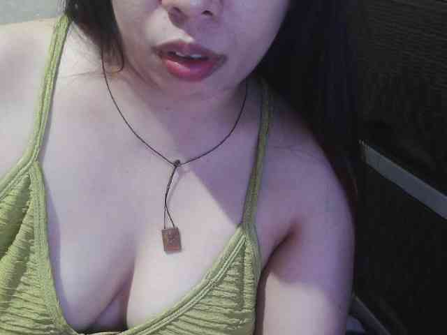 Cassiee webcam