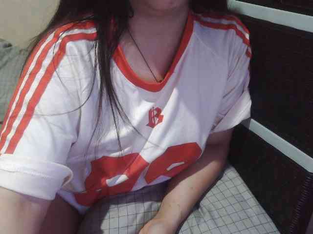 Cassiee webcam