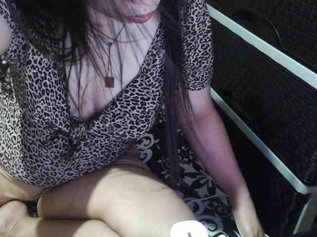 Model: Cassiee