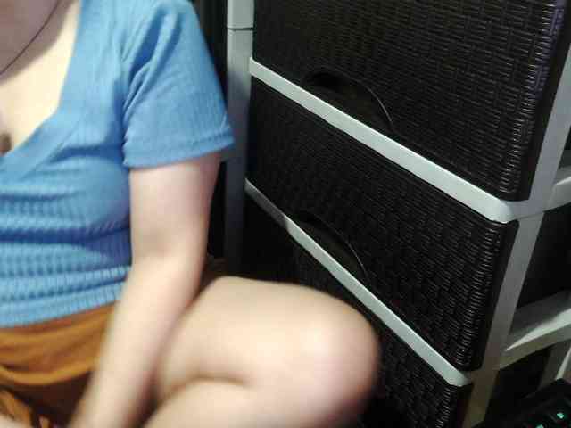 Cassiee webcam
