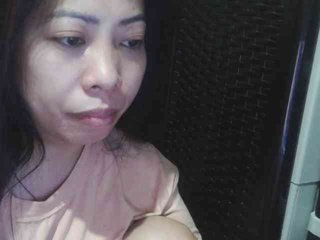 Cassiee webcam