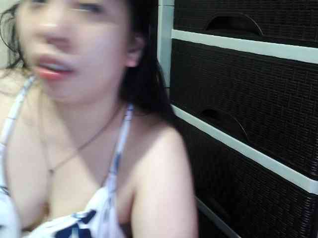 Cassiee webcam