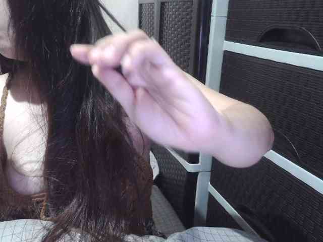 Cassiee webcam