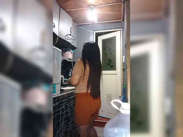 Cassiee webcam