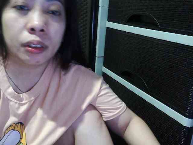 Cassiee webcam