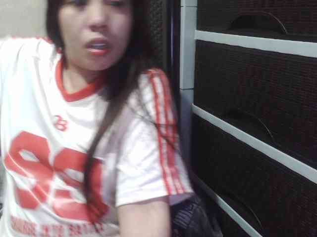 Cassiee webcam