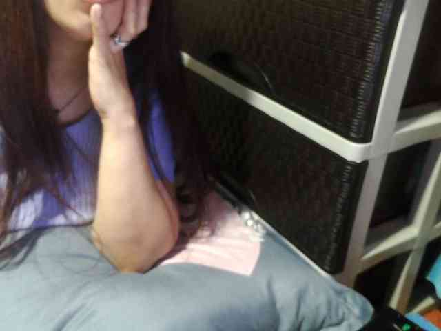 Cassiee webcam