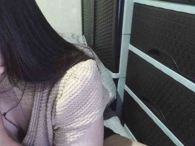 Cassiee webcam