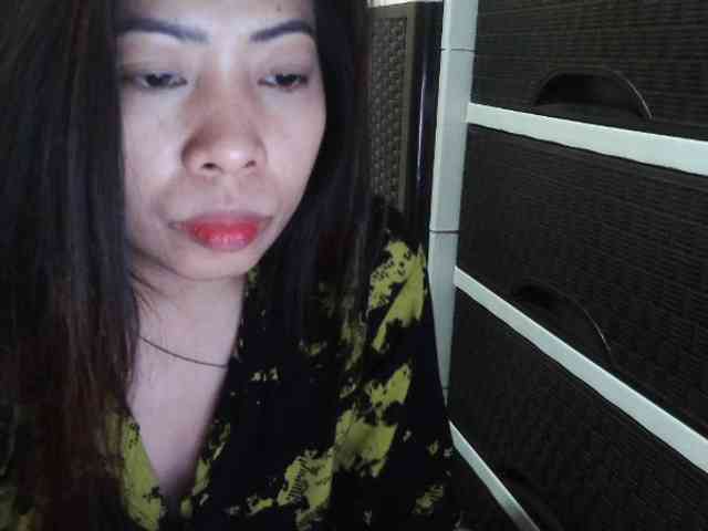 Cassiee webcam