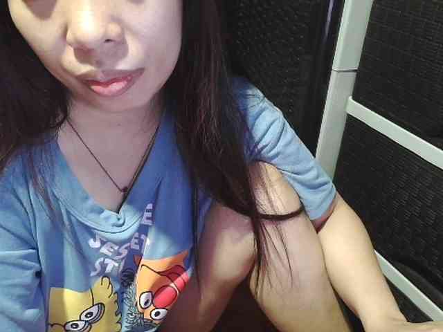 Cassiee webcam