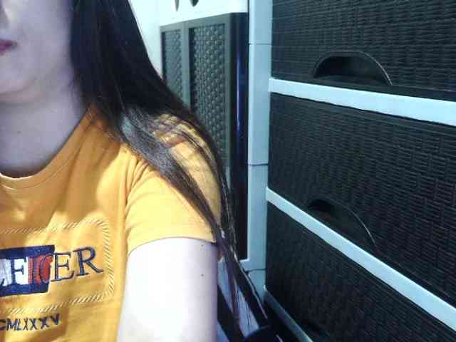 Cassiee webcam