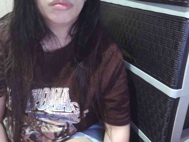 Cassiee webcam
