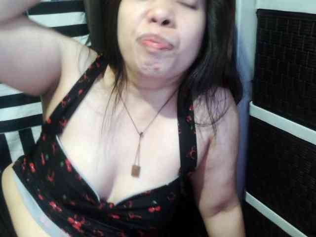 Cassiee webcam