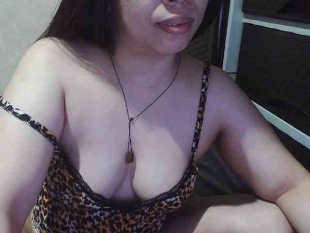Cassiee webcam