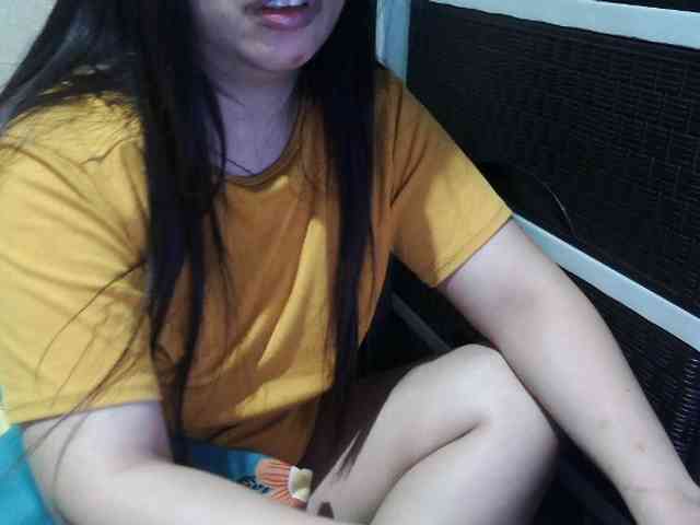 Cassiee webcam