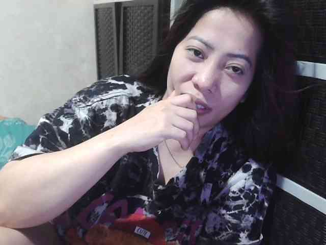 Kazzandra webcam