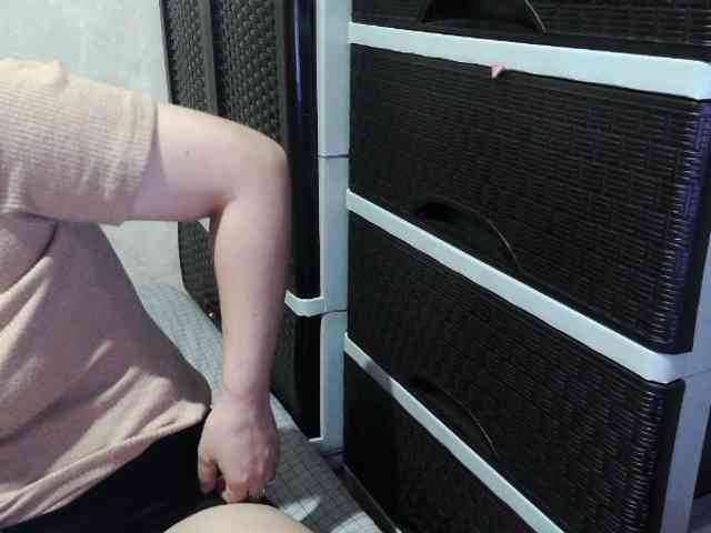 Cassiee webcam