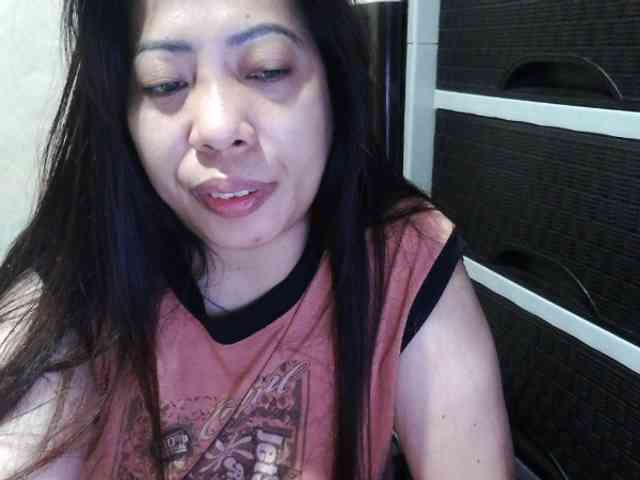 Cassiee webcam