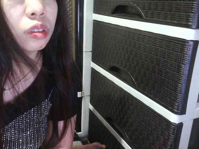 Cassiee webcam