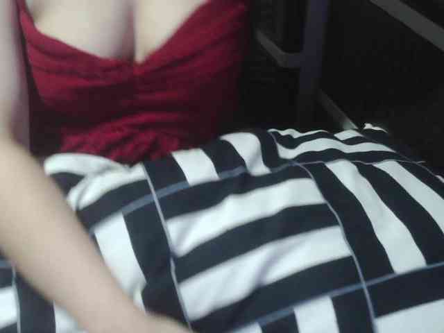 Cassiee webcam