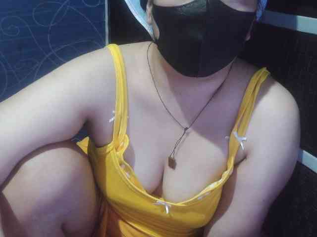 Cassiee webcam