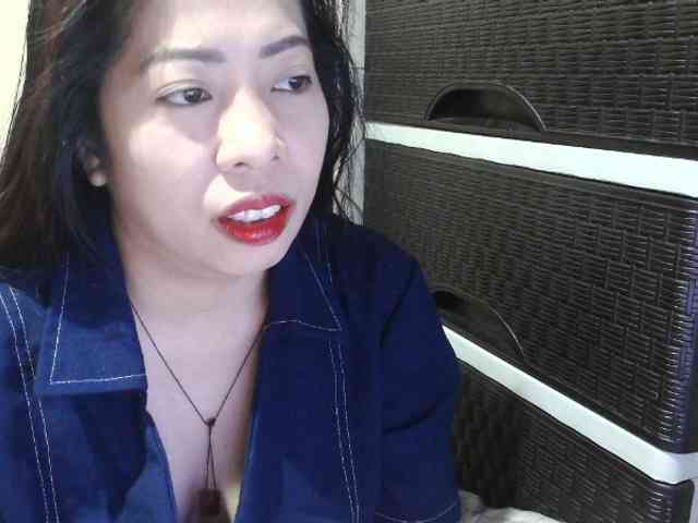 Cassiee webcam