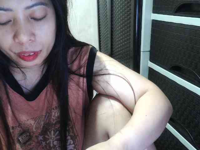 Cassiee webcam