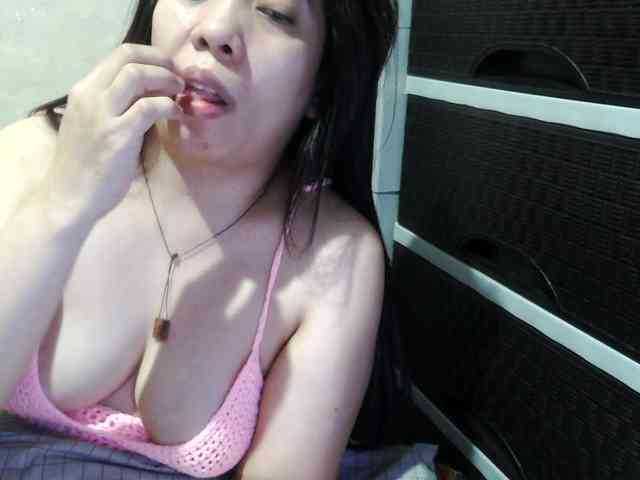 Cassiee webcam