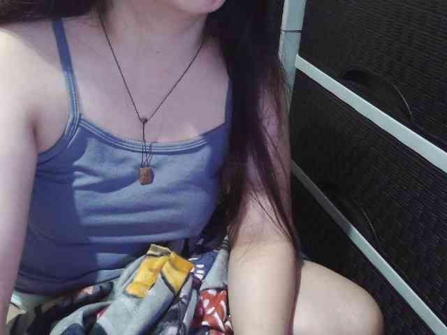 Cassiee webcam
