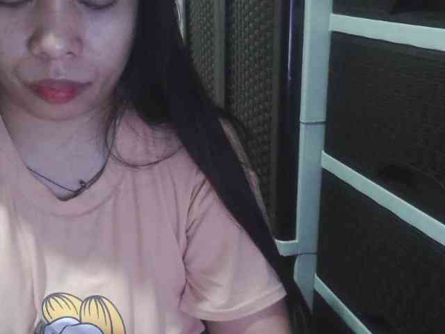 Cassiee webcam