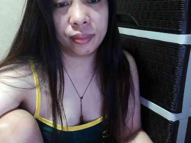 Cassiee webcam