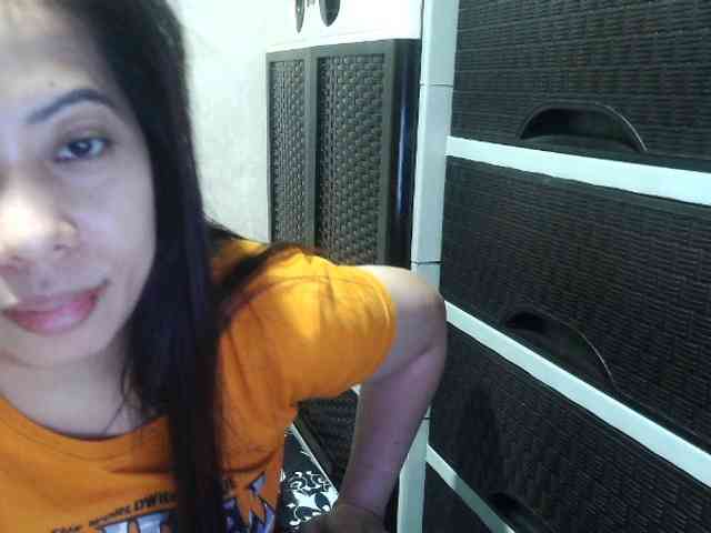 Cassiee webcam