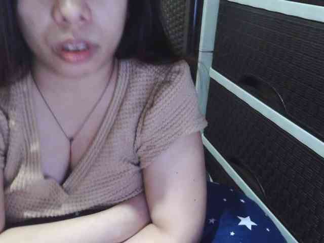 Cassiee webcam