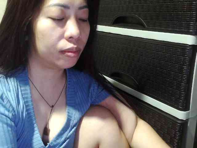 Kazzandra webcam