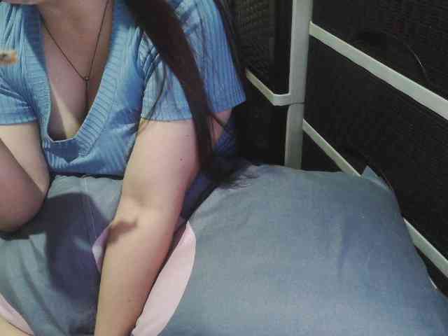 Cassiee webcam