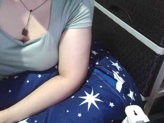 Cassiee webcam