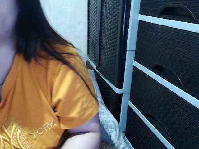 Cassiee webcam