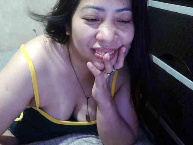Cassiee webcam