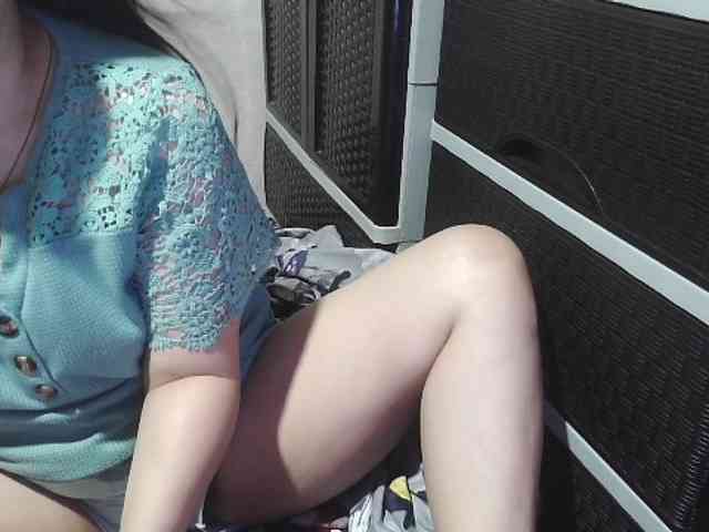 Cassiee webcam
