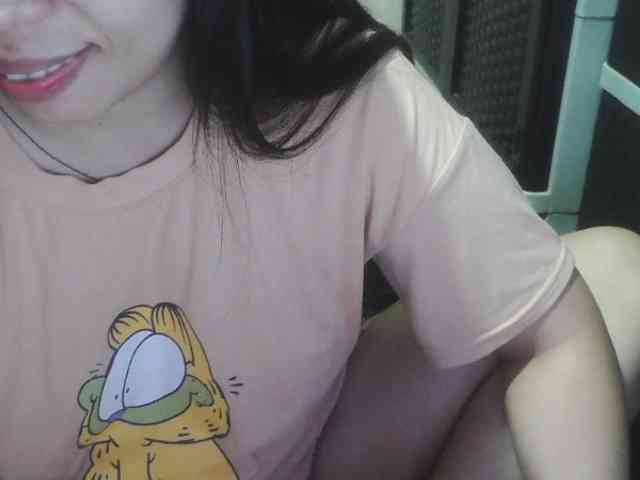 Cassiee webcam