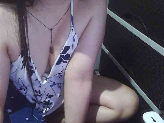 Cassiee webcam