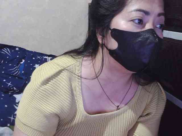 Cassiee webcam