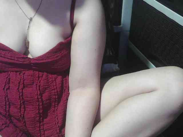 Cassiee webcam