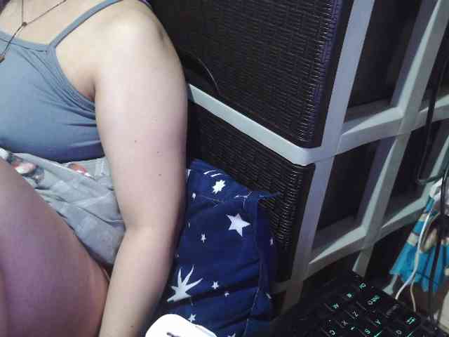 Cassiee webcam