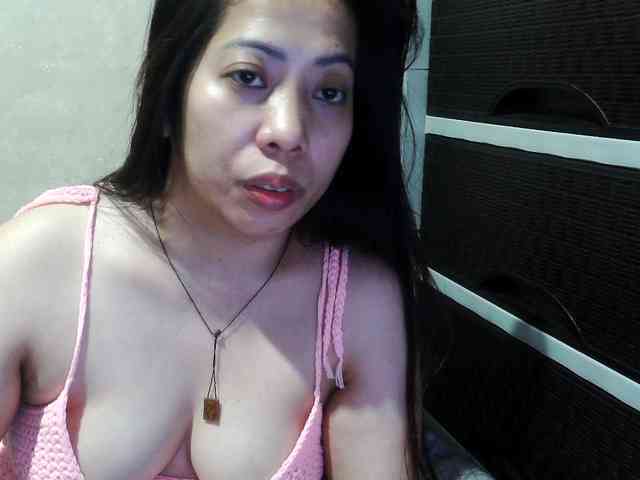 Cassiee webcam