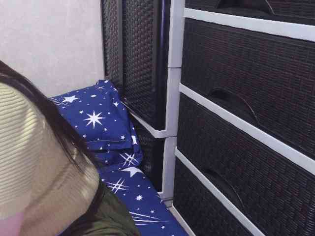 Cassiee webcam